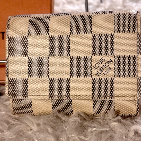 Unisex authentic LOUIS VUITTON Damier Azur Card Holder with box - Picture 14 of 15